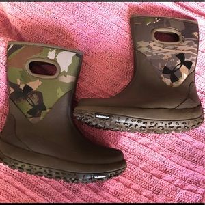 Under Armor Kids Boots